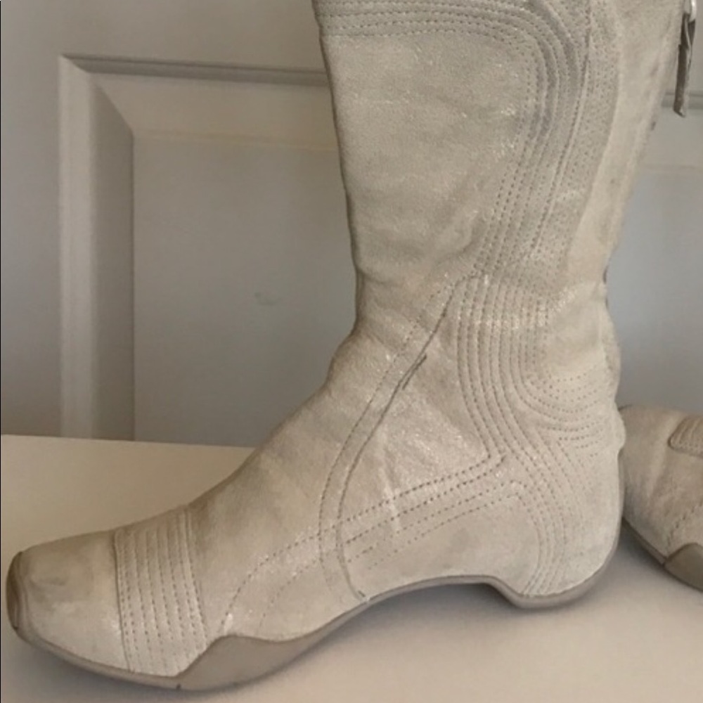 Puma Choke Hi grey white mid calf boots